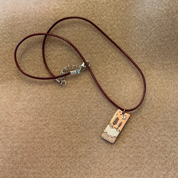 Beautiful Necklace  22” Brand New! - Picture 2 of 2